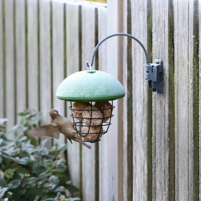 LONA Fat Ball Feeder M5 2 LONA Fat Ball Feeder M5 - Image 2