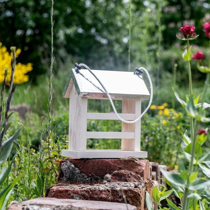 Turku Peanut Cake Feeder 2 Turku Peanut Cake Feeder - Image 2