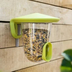 SingingFriend FeedR Bird Seed Feeder -Deals Birdvora Store f001 2 fence green 1