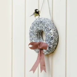 Suet Christmas Wreath Ring 1.2kg